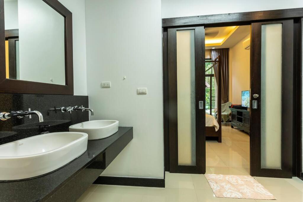 Exclusive Newly Renovated On Saiyuan Estate Resort V101 Rawai Exterior foto